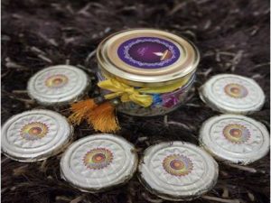 Capacity-10 pcs /jar