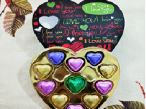 Heart shaped 11 pcs box