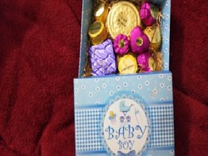 Baby boy/ Girl boxes with 15 pcs of chocolates